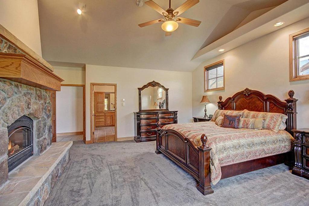 Ten Peaks Lodge Брекенридж Экстерьер фото
